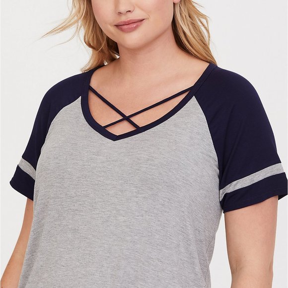 💜TORRID STRAPPY FOOTBALL CLASSIC FIT TEE - Picture 3 of 4